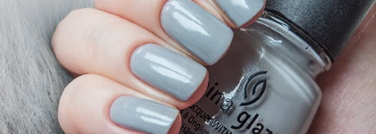 Не просто серый China Glaze Nail Lacquer with hardeners 952 Pelican Gray