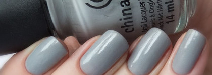 Не просто серый China Glaze Nail Lacquer with hardeners 952 Pelican Gray