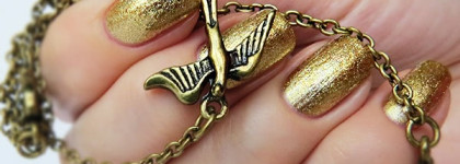 Жидкое золото - China Glaze "Mingle With Kringle"