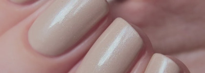 China Glaze Nail Lacquer with hardeners 1295 Don't Honk Your Thorn