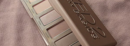 Новинка, но уже хит - Urban Decay Naked Basics 2 Eyeshadow Palette