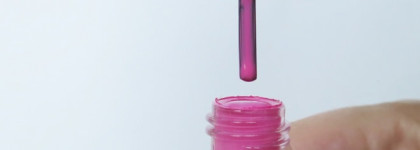 Ягодное "мороженое" или лак VOV It Girl's