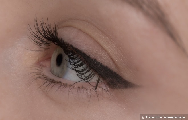 Тушь в темном и золотом Limoni Mascara
