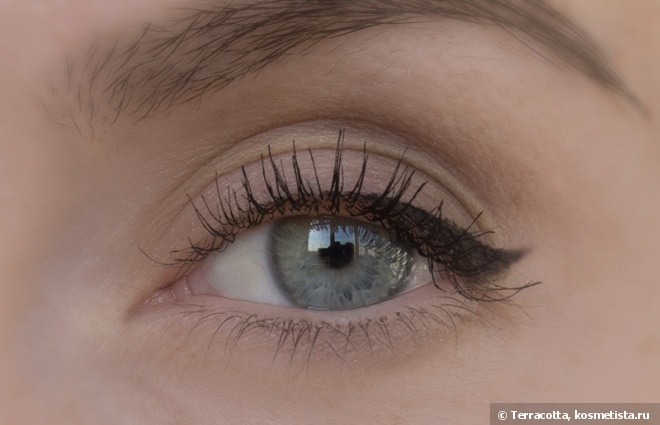 Тушь в темном и золотом Limoni Mascara