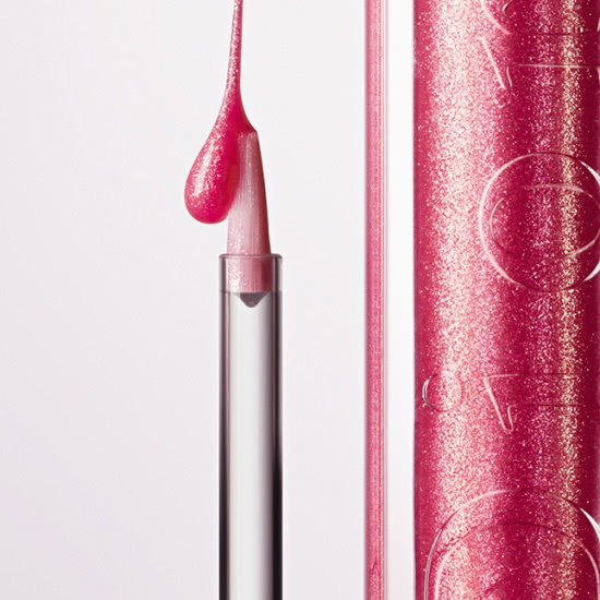 Новое поколение блесков для губ Dior Addict Ultra Gloss