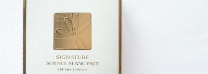 Missha Signature Science Blanc Pact SPF 50