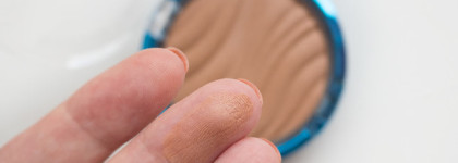 Physician's Formula Mineral Wear Talc-Free Mineral Airbrushing Bronzer SPF 30 Light Bronzer