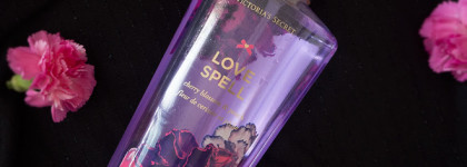 Victoria's Secret Love Spell Cherry Blossom & Peach Fragrance Mist