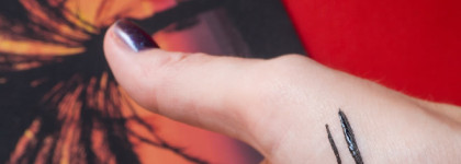 Essence We Are... Perfect Dip Eyeliner Ultra Black & Waterproof