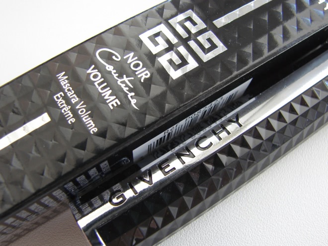 Первая новогодняя Givenchy Noir Couture Volume Extreme Volume Mascara #3 Taupe Glace