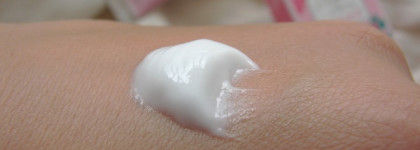 L’Occitane Pivoine Flora Hand Cream