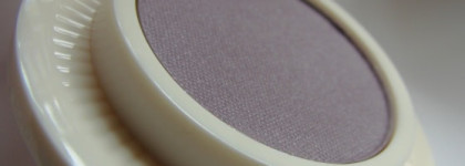 Benefit Longwear Powder Shadow Raincheck?