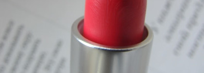 MAC Retro Matt Lipstick Relentlessly Red