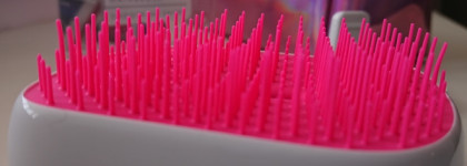 И я туда же: Tangle Teezer Compact Styler Skinny Dip White