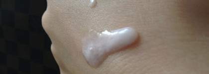 Primer Meteorites Perles Light-Diffusing Perfecting Primer от Guerlain