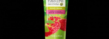 Nature Secrets Hand Cream with Energising Mint & Raspberry от Oriflame