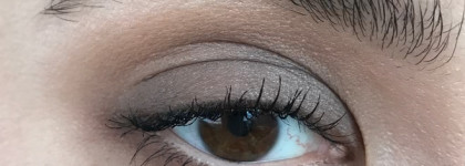 "Что у него лежит в его мерзких, грязных карманцах?" Моя прелесть Givenchy Крем-тени для век Ombre Interdite в оттенке №03 Винтажный коричневый