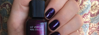 "Для космоса не существует времени": Chanel Le Vernis Nail Colour #583 Taboo