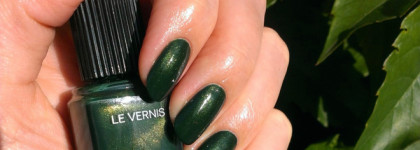 Листва на ногтях. Мои зеленые лаки Chanel: шиммер, крем, стекло