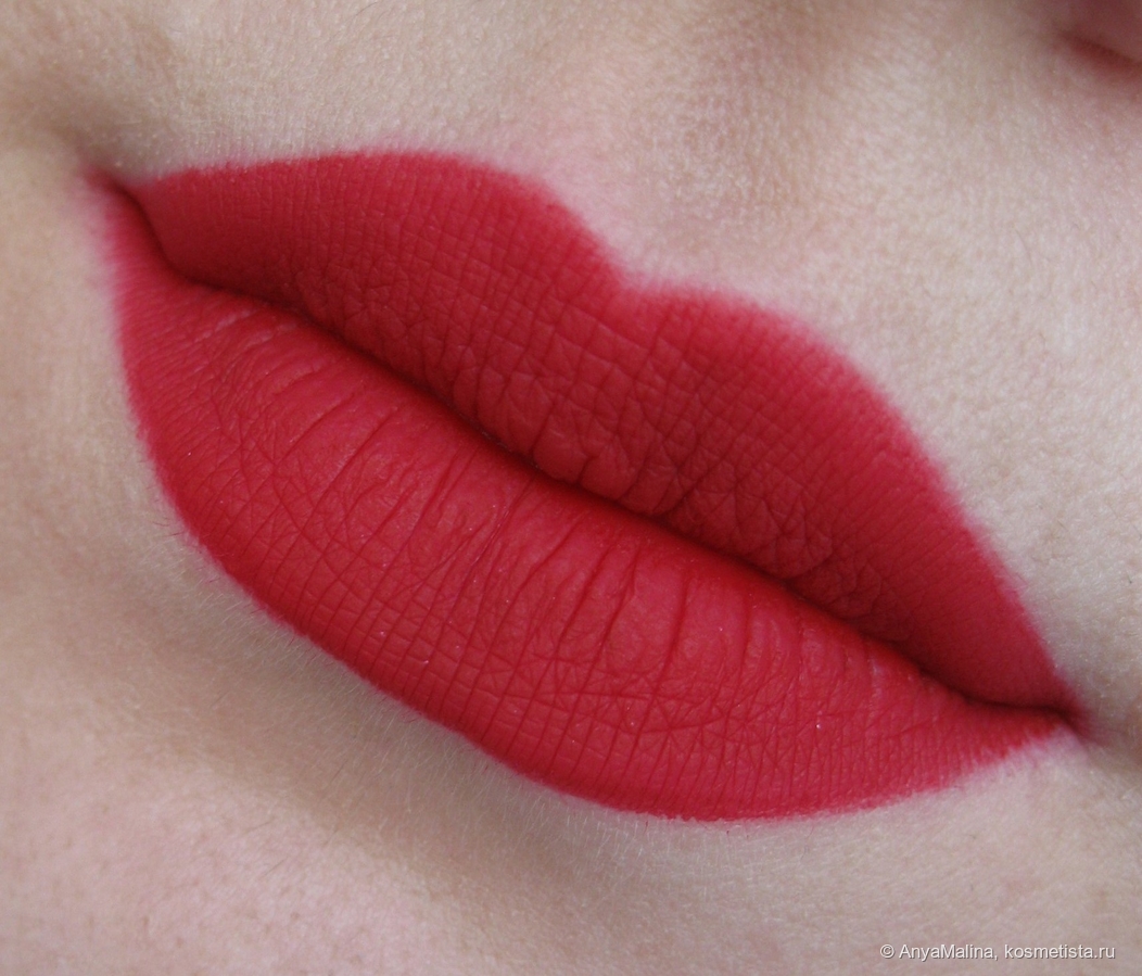 Матовая устойчивая помада для губ Vivienne Sabo Zodiaque Mars en Scorpion Velvet Liquid lipstick оттенок №2