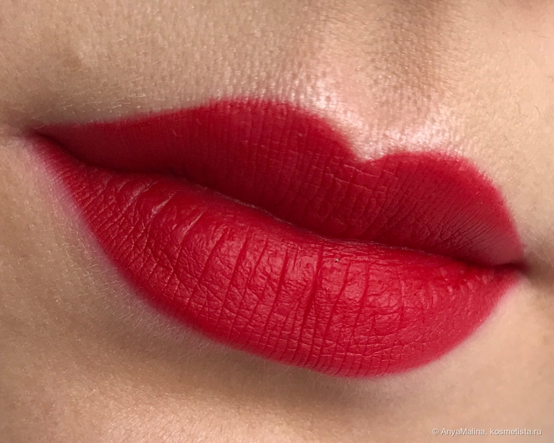 Sephora Collection Cream Lip Stain Жидкая губная помада в оттенке 01 Always Red