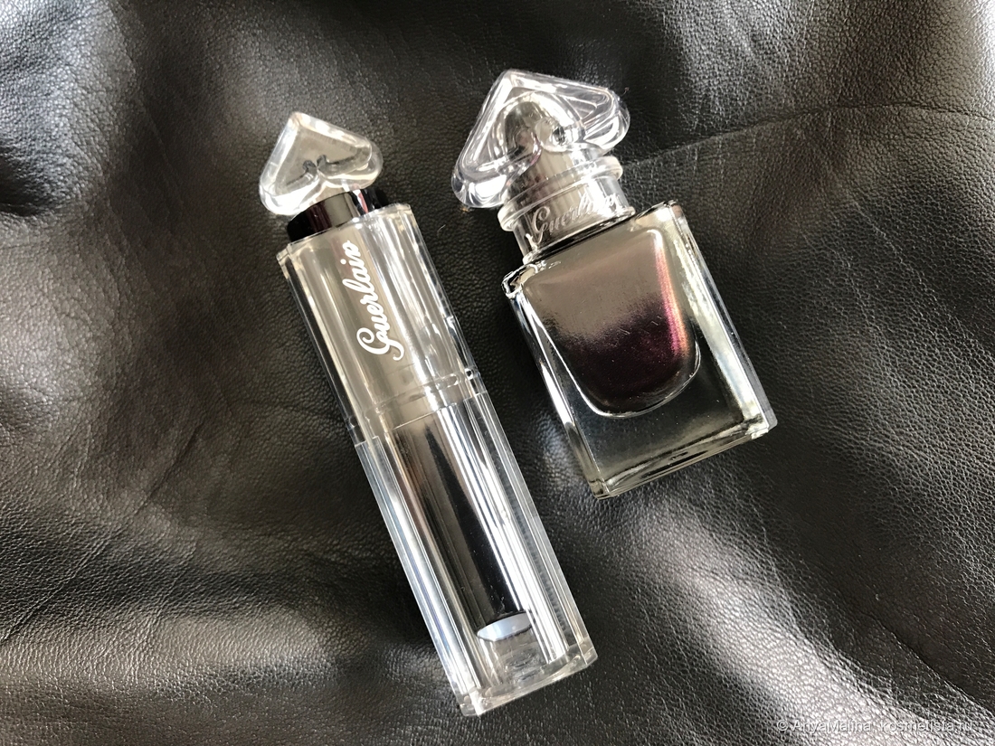 С лком из общей колекции La Petite Robe Noire, и помада, и лак с ароматом  однименного парфюма