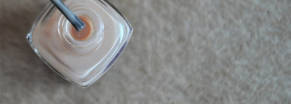 Мой лучший чистый беж - уютный лак Chanel Le Vernis Nail Colour #659 Beige Pur