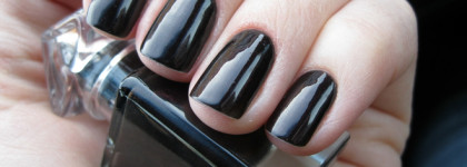 Ароматизированный лак Guerlain LPRN Nail Colour Black Perfecto 007: и в пир, и в мир, и в добрые люди