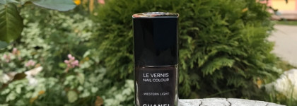 Скрытый шиммер в лаках. Chanel Le Vernis Nail Colour Western Light