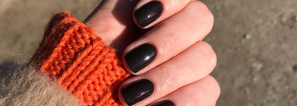 Скрытый шиммер в лаках. Chanel Le Vernis Nail Colour Western Light