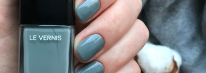 Самый стойкий лак Chanel: Le Vernis Longwear Nail Colour #566 Washed Denim