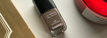 Красота в простоте: Chanel Le Vernis Nail Colour #505 Particuliere