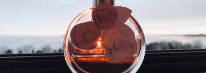 Что может быть слаще сахара? Белые цветы и ваниль Valentino Valentina EDP