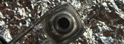 Дешевенький серый металлик: Chanel Le Vernis 540 Liquid Mirror