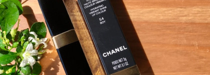 Если очень хочется, то можно: идеальная нюдовая бальзамная помада Chanel Rouge Coco Flash #54 Boy