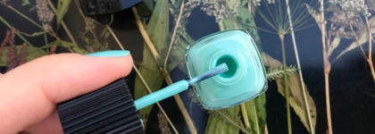 Живая легенда, лак, о котором мечтала - «Новая волна» Chanel Le Vernis Nail Colour #527 Nouvelle Vague