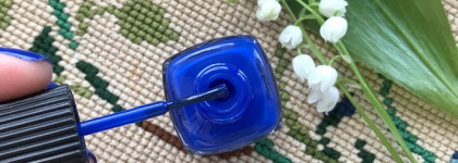 Тот самый синий: Chanel Le Vernis Nail Colour #665 Vibrato