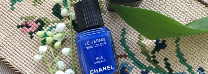 Тот самый синий: Chanel Le Vernis Nail Colour #665 Vibrato