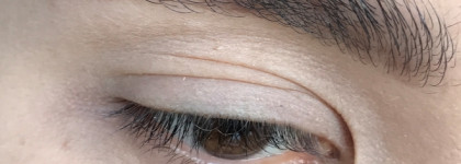 Первый макияж палеткой «Заячьи хороводы»: яркие цветные смоки