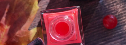 YSL La Laque Couture #141 Day Bloomer: осенний кисель из калины