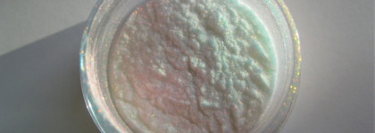 Умопомрачительный пигмент-мультихром #195 от Виктории Станевич Star Powder: Казахстанский ответ Тамми Танука