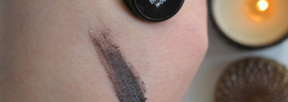 Коричневая тушь Sergey Naumov Suprematic False Lashes Mascara atlas brown: естественный вау-эффект