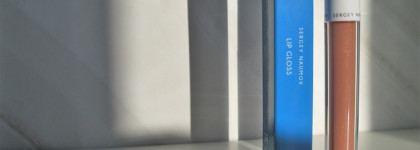 Нюдовый блеск для губ Sergey Naumov Lip Gloss Dee Dee 0044 - очаровательный российский люкс