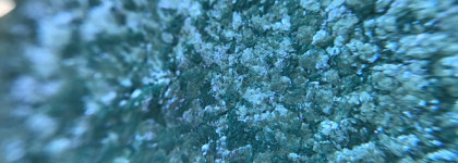 Новинка от Bernovich спаркл-мультихром #70: голубой или зелёный? А может, розовый?