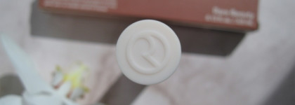 Свои губы ещё лучше: пудровая матовая нюдовая помада Rare Beauty Matte Lip Cream Courage