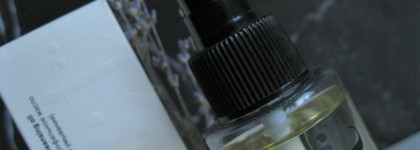 Ароматерапия и демакияж? Чистая кожа с The Act Face Cleansing Oil: гидрофильное масло для умывания