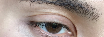 Один из лучших на рынке: гель для бровей сверхсильной фиксации Vivienne Sabo Fixateur Superb