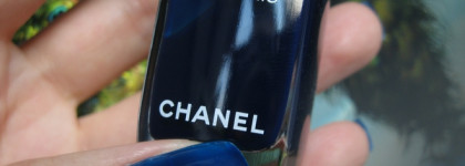 Синее стекло - поймать удачу за хвост. Chanel Le Vernis Longwear Nail Colour Rhythm #763