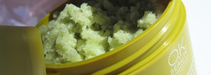 Если вы любите свою кожу, я иду к вам. Массажный набор для тела Tonus от OK Beauty: скраб, щётка, мусс