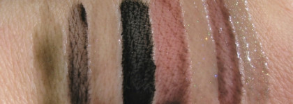 Обычное в необычном: мои блески, помады и бальзамы странных и редких цветов